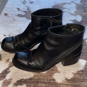 Alexander McQueen genuine calf leather moto boots booties 38/7.5